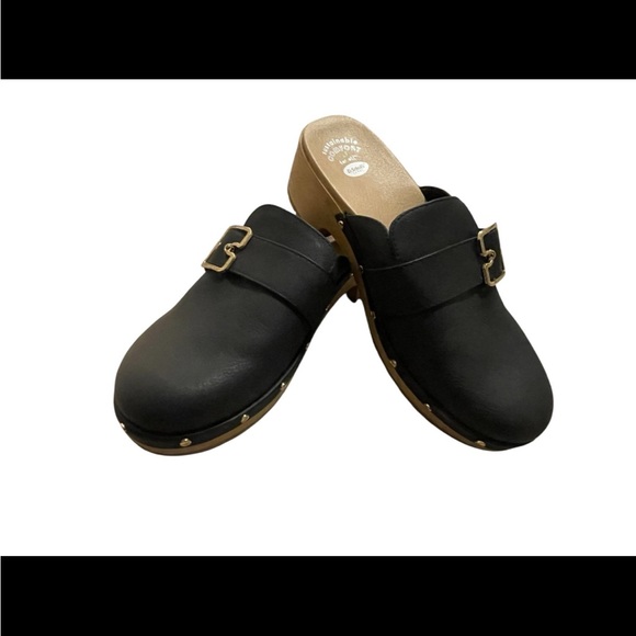 Dr. Scholl's Faux Leather Comfort Clogs Faux Leather Wood Slip On Black
Size 9 - Picture 3 of 6